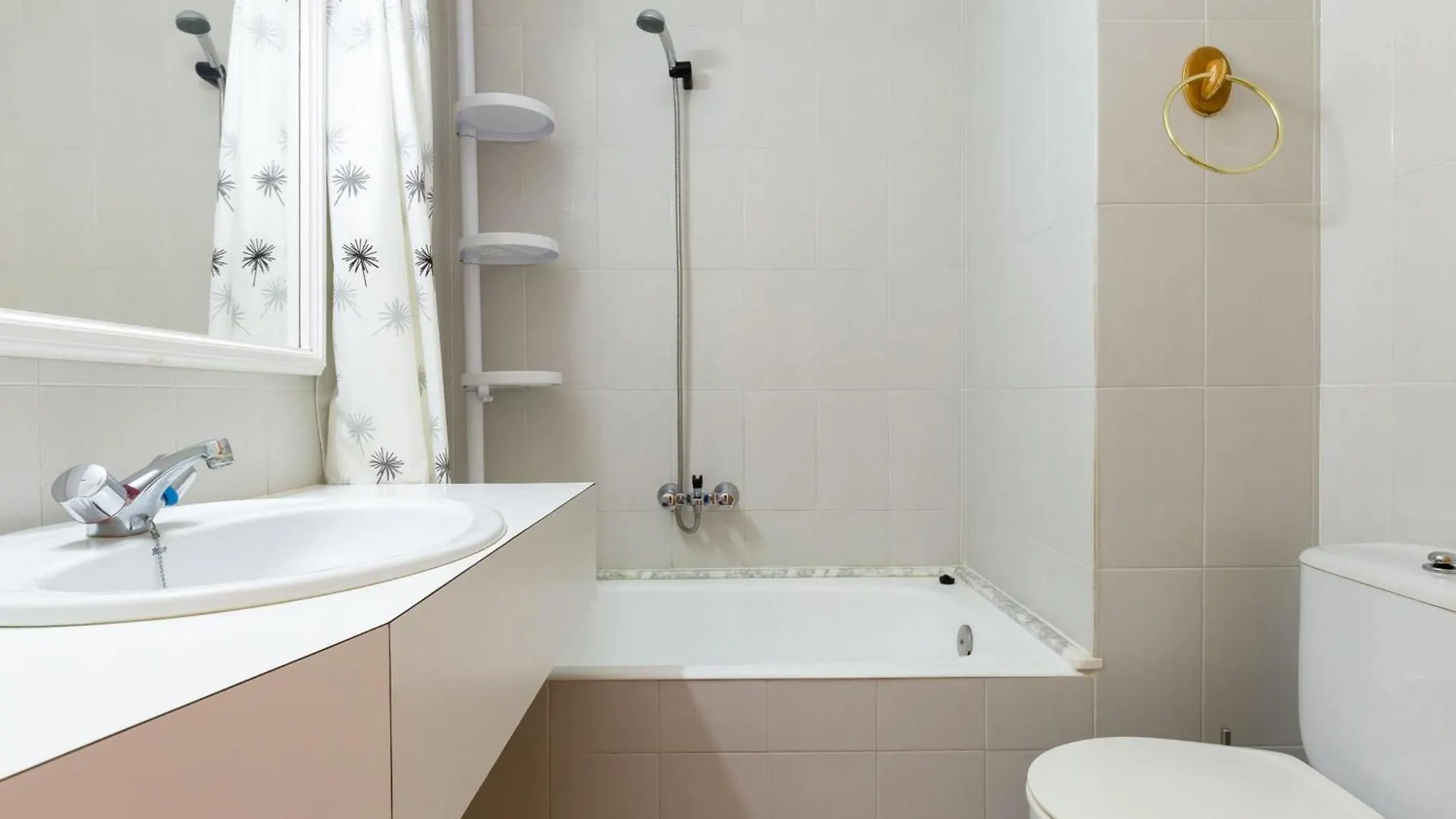 Apartamento Acogedor Con Piscina, Wifi Y Garaje Cerca De La Playa De La Farella, Llanca - Es-228-8 Apartment